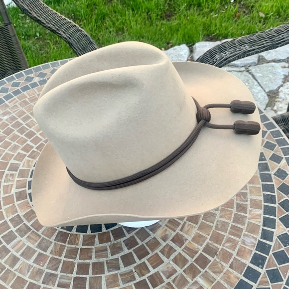 Vintage Star Dallas Western Wear. - Picture 3 of 6